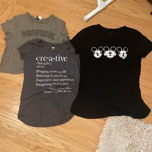 Graphic T-Shirts Set in Black and Gray